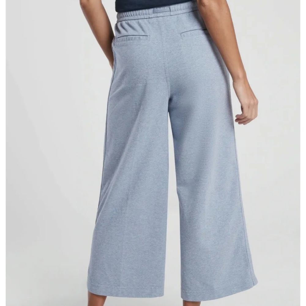 Athleta Farallon Heathered Wide Crop Pants size 2
